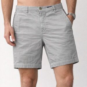 Vineyard Vines Gray Flat Front Classic Gray Men's Cotton Chino Shorts Size 38‎